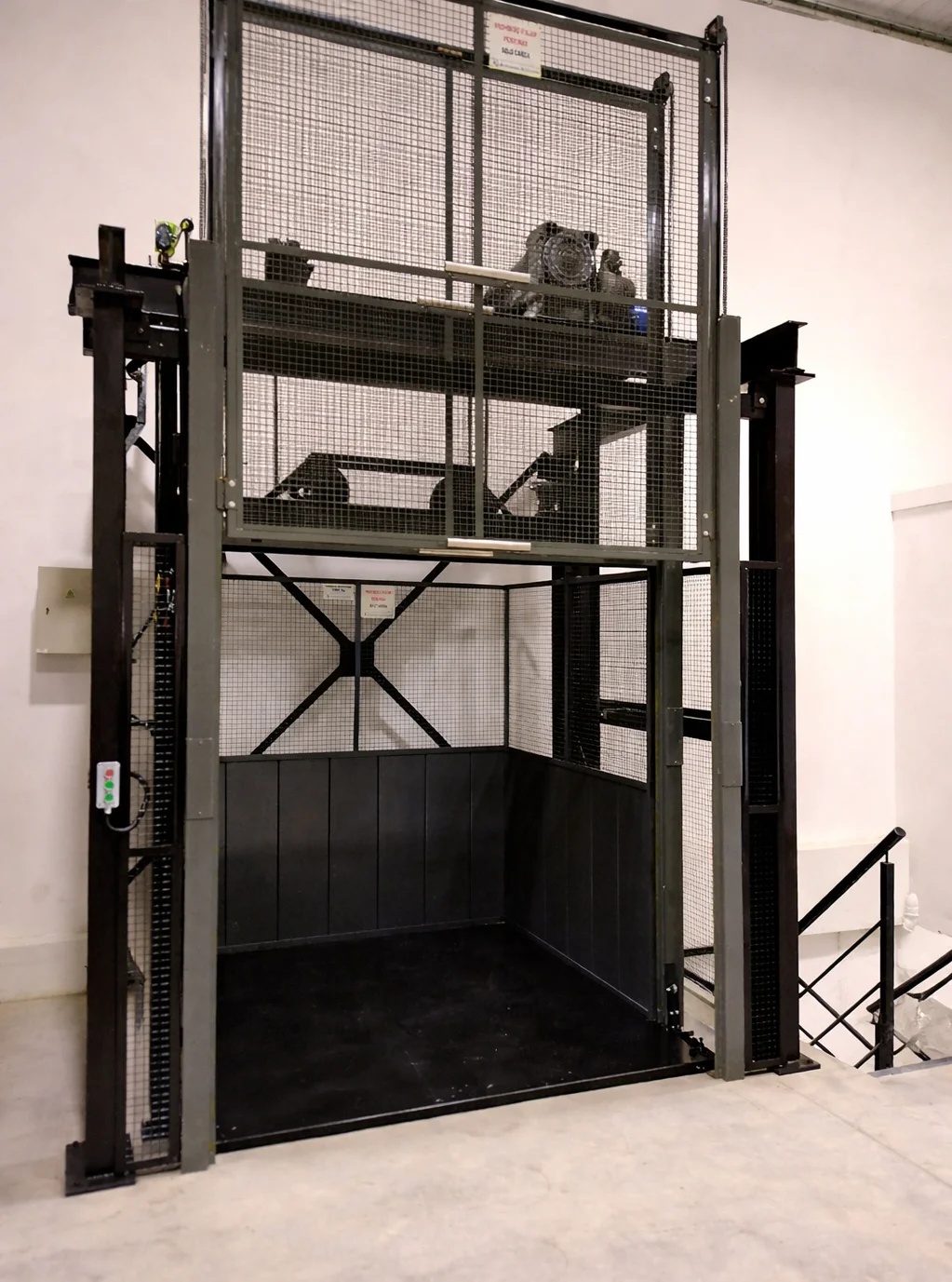 Instalación de montacarga